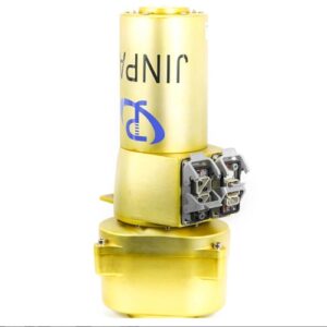 Wind turbine slip rings